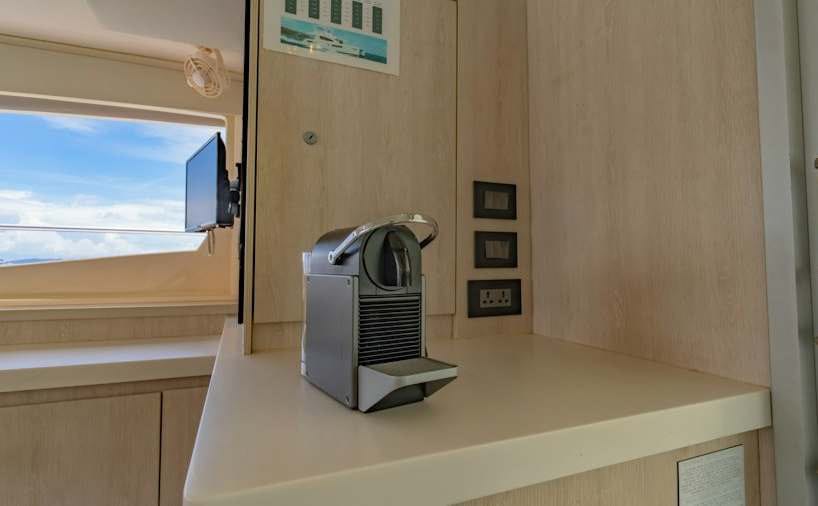 harmony cat coffee machine