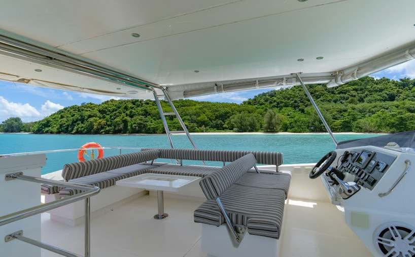 harmony cat flybridge2