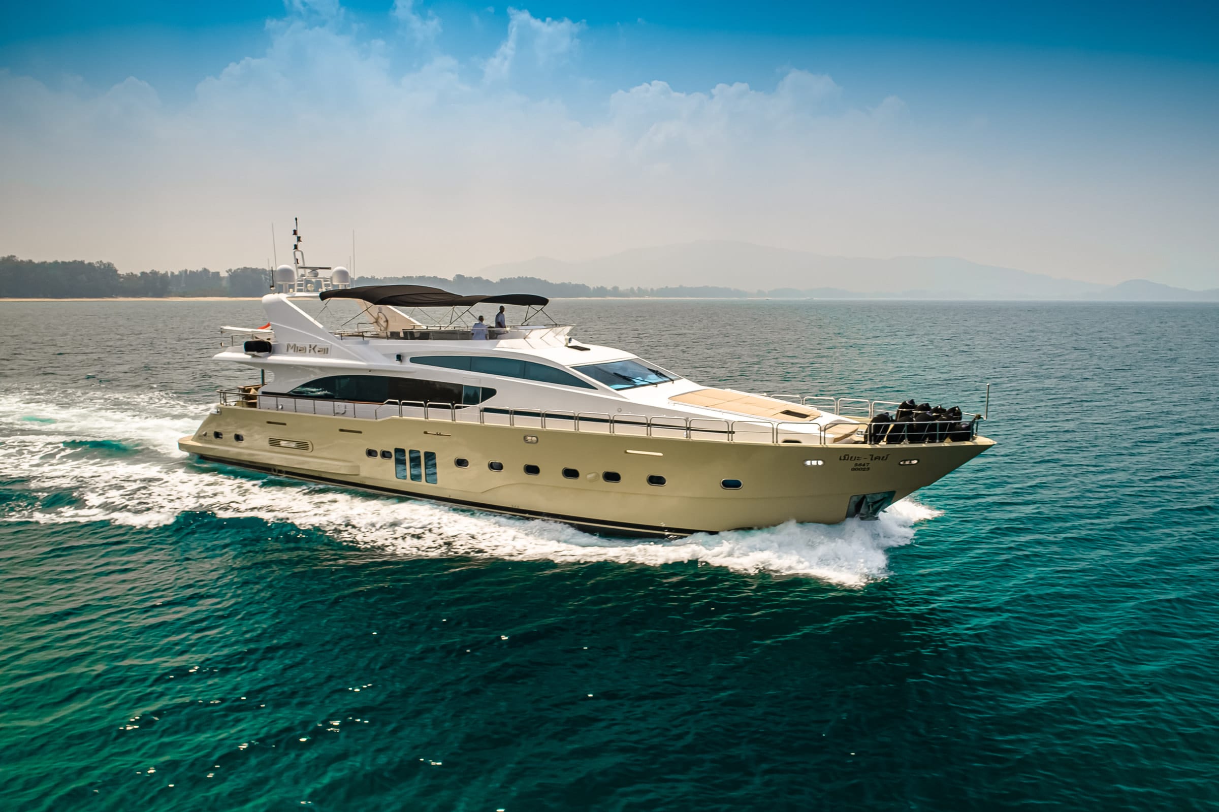 Bilgin 100 cruising 2